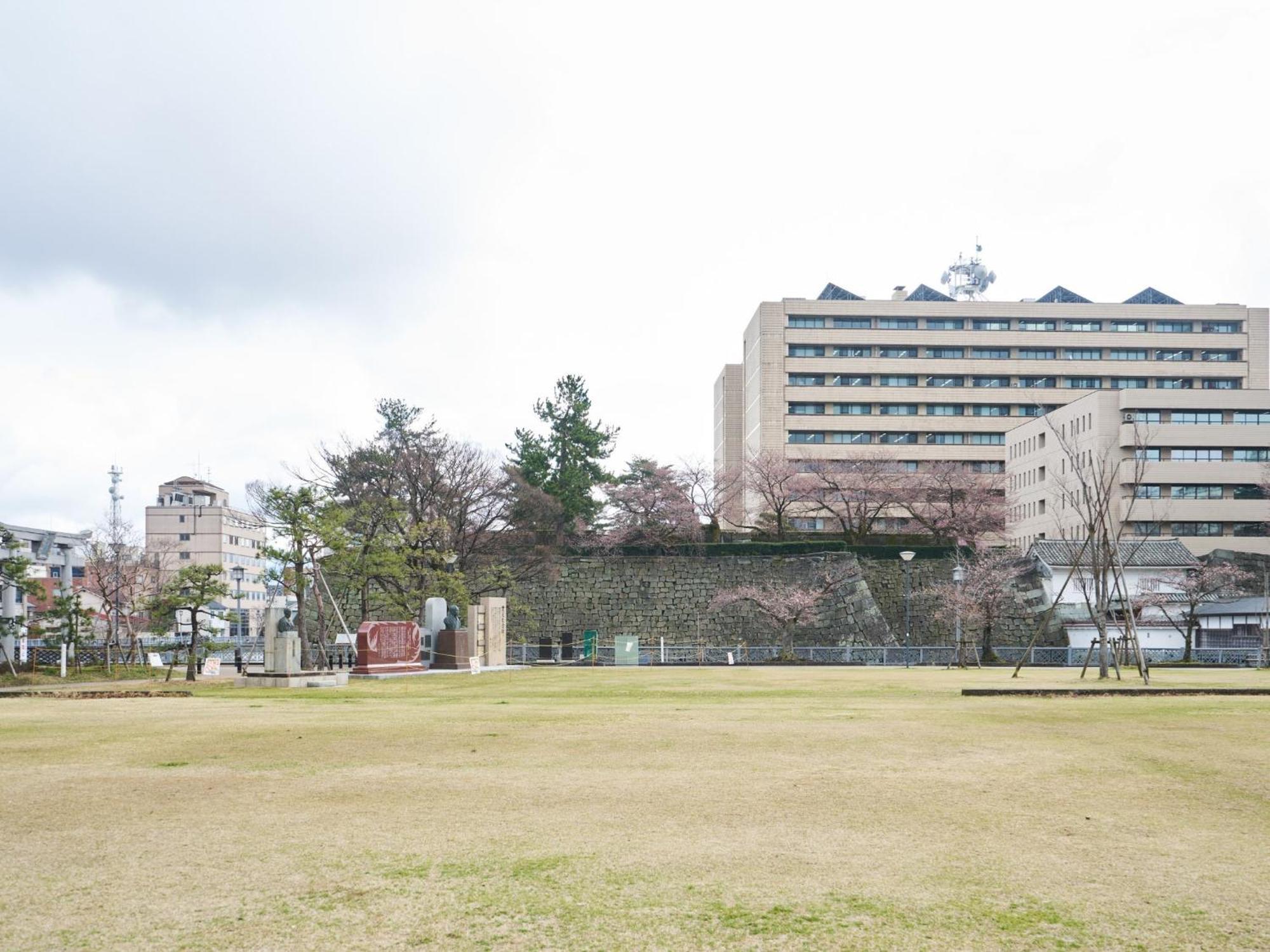 Hotel Fukui Castle - Vacation Stay 58696V Ngoại thất bức ảnh
